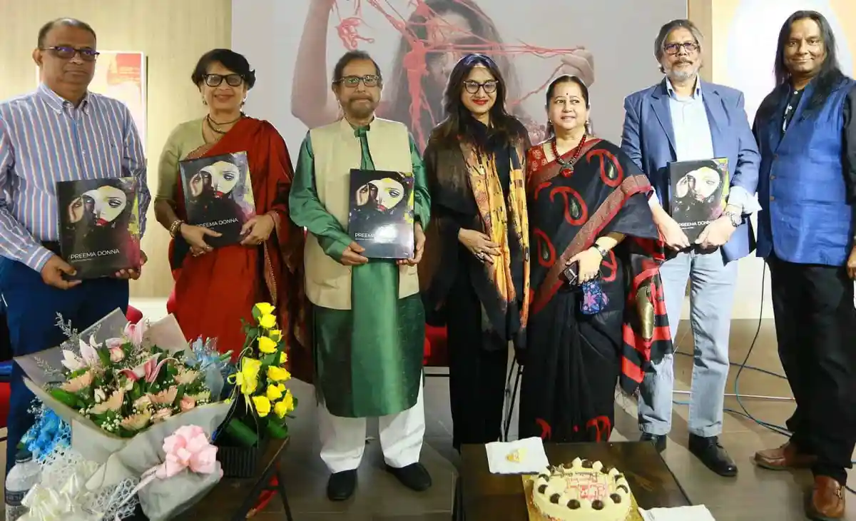 নাজিয়া আন্দালিবের ‘ভুল-দাগ’ প্রিমার উদ্বোধনী অনুষ্ঠানে উপস্থিত অতিথিরা. Channel i News - চ্যানেল আই নিউজ