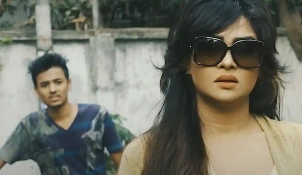 নিষিদ্ধ প্রেমের গল্পের দৃশ্য, দুই চরিত্রের মুখাবয়ব ও পরিবেশ. Channel i News - চ্যানেল আই নিউজ