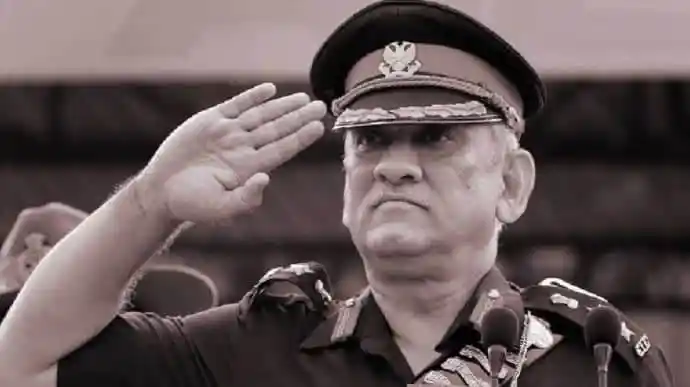 ভারতের প্রতিরক্ষা প্রধান বিপিন রাওয়াতের সামরিক অভিবাদন. Channel i News - চ্যানেল আই নিউজ
