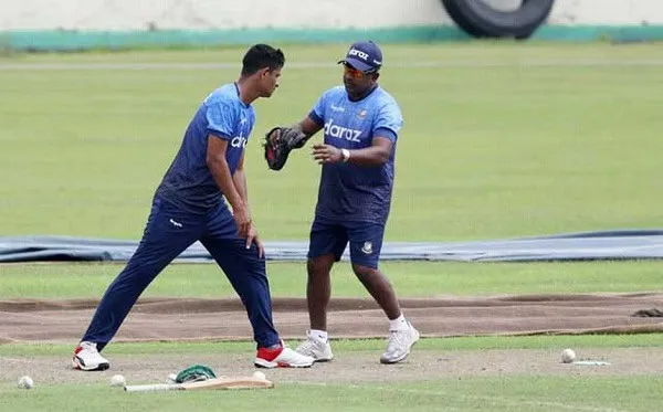 Bangladeshi cricket players practicing on the field for Channel i Online. Channel i News - চ্যানেল আই নিউজ