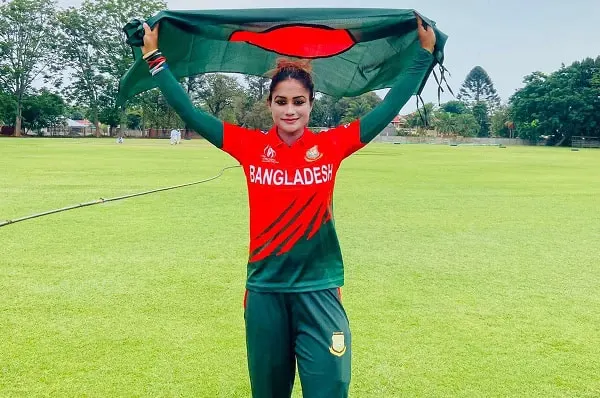 বাংলাদেশের নারী ক্রিকেটার বিজয়ের ৫০ বছর উদযাপন করছেন. Channel i News - চ্যানেল আই নিউজ