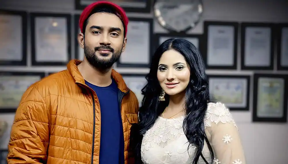 রোশান ও প্রিয়মনি নতুন সিনেমার জন্য চুক্তিবদ্ধ. Channel i News - চ্যানেল আই নিউজ