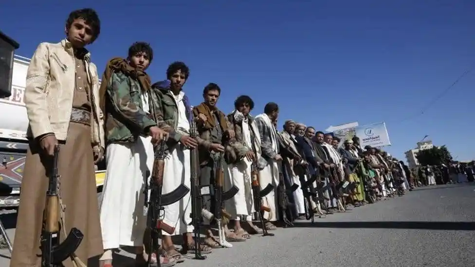 Yemeni children line up with weapons amid conflict. Channel i News - চ্যানেল আই নিউজ