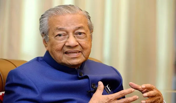 ড. মাহাথির মুহিউদ্দিন বাংলাদশের রাজনৈতিক পরিস্থিতি নিয়ে আলোচনা করছেন।. Channel i News - চ্যানেল আই নিউজ