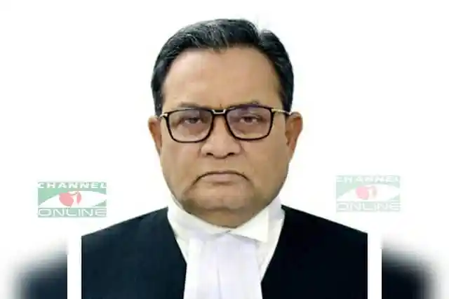 প্রধান বিচারপতির মুখের ছবি, গম্ভীর ও দৃঢ়চেতা. Channel i News - চ্যানেল আই নিউজ