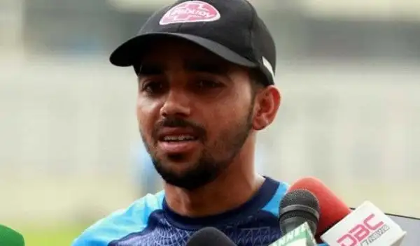 বাংলাদেশ ক্রিকেটার মুমিনুলের সাক্ষাৎকার, সংবাদ সম্মেলন. Channel i News - চ্যানেল আই নিউজ