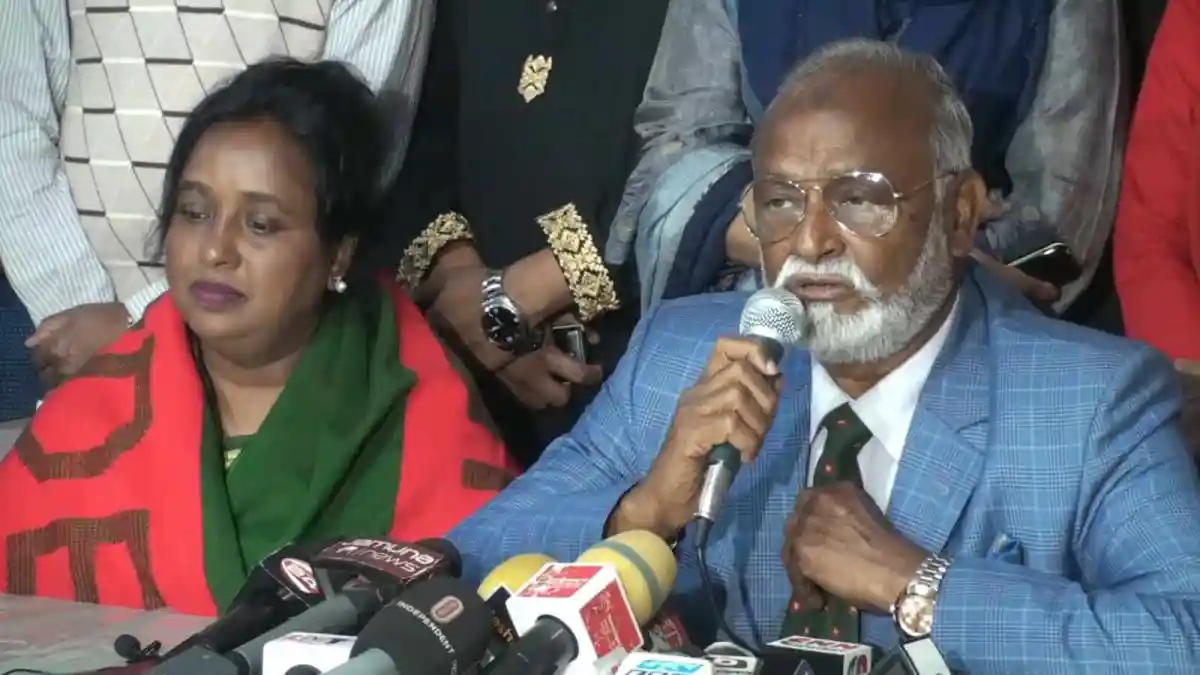 তৈমুরের পাশে আইভী, সংবাদ সম্মেলনে বক্তা. Channel i News - চ্যানেল আই নিউজ