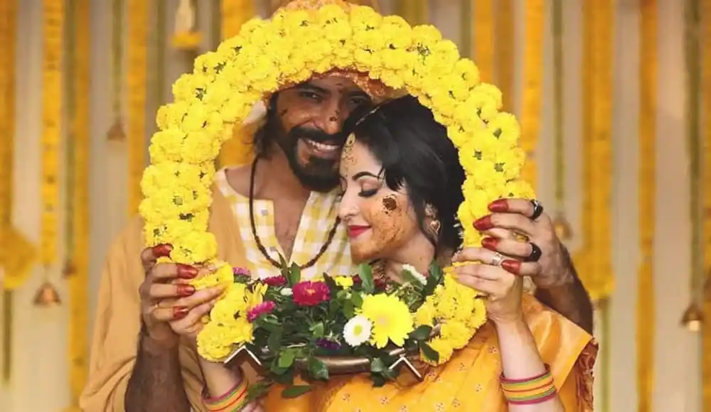 রাজ-পরীর হলুদ সন্ধ্যার শুভ মুহূর্তের ছবি, উৎসব ও আনন্দের পরিবেশ. Channel i News - চ্যানেল আই নিউজ