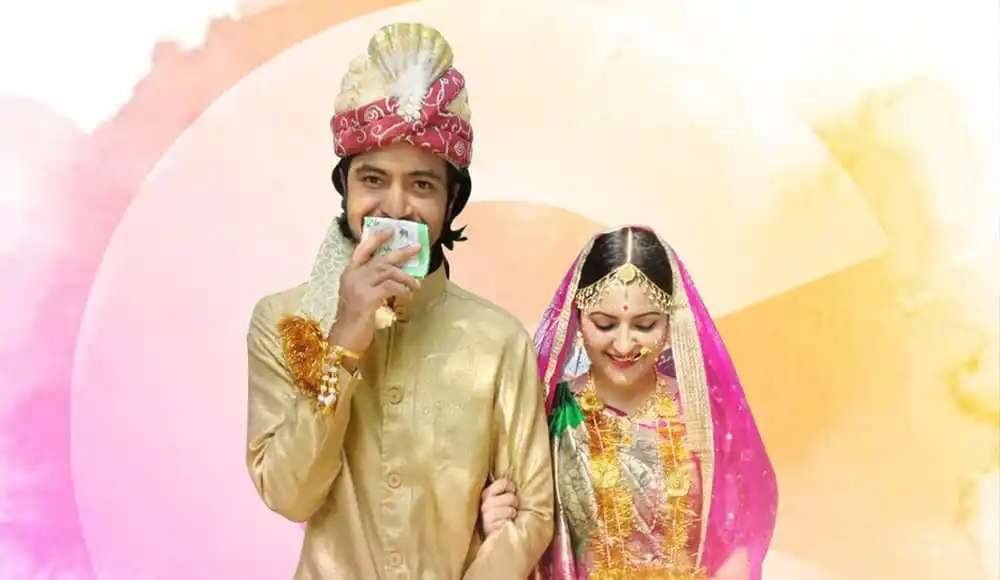 রাজ-পরীর বিয়ের ছবি, নবদম্পতি হাসিমুখে, বিয়ের পোশাক পরা. Channel i News - চ্যানেল আই নিউজ