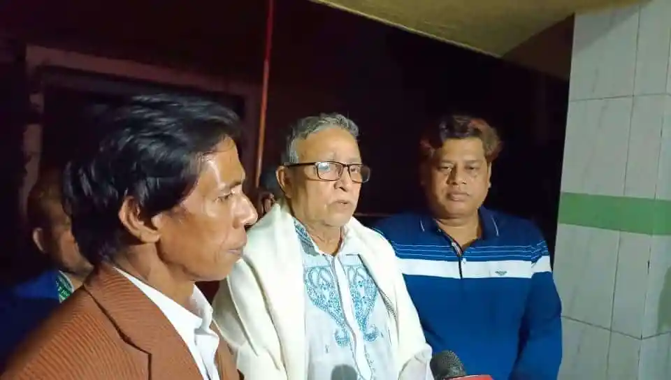 ঝন্টু ও অন্যান্য চলচ্চিত্র নির্মাতারা সংবাদ সম্মেলনে. Channel i News - চ্যানেল আই নিউজ