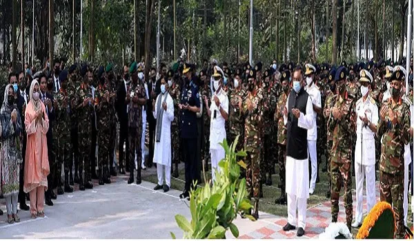 শহীদদের প্রতি শ্রদ্ধা জানাতে পিলখানায় রাষ্ট্রপতি ও প্রধানমন্ত্রী. Channel i News - চ্যানেল আই নিউজ