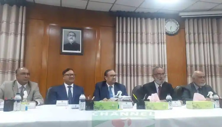 সার্চ কমিটি রাষ্ট্রপতির কাছে ২৪ ফেব্রুয়ারি ১০ নামের তালিকা দিচ্ছে. Channel i News - চ্যানেল আই নিউজ