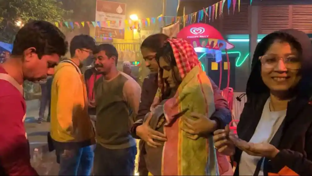 শুটিং চলাকালে ভাষা শহীদদের স্মরণ করে মিথিলা ও সৌরভ. Channel i News - চ্যানেল আই নিউজ
