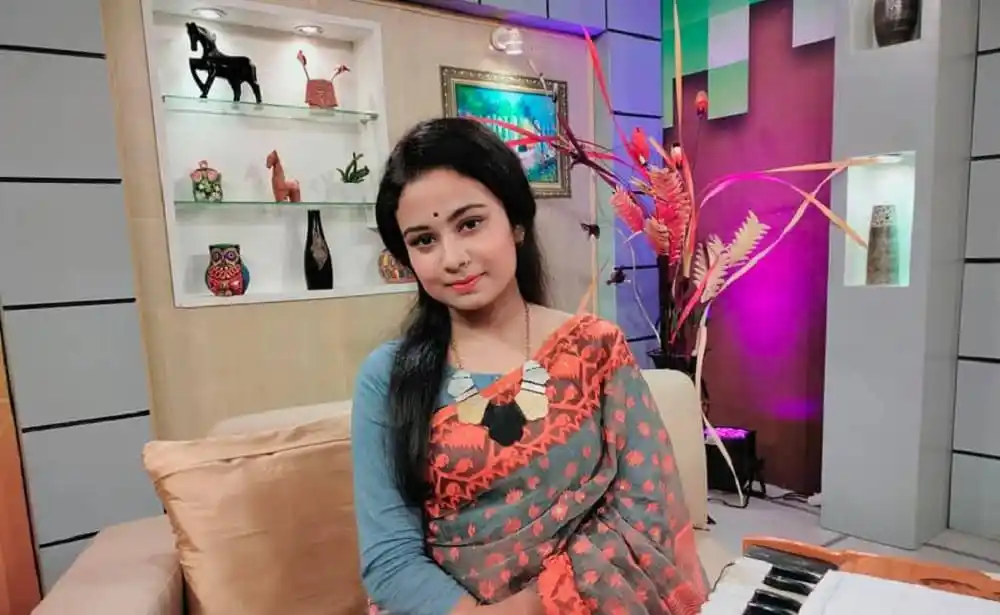 জিপিএ-৫ পেয়ে খুশি ক্ষুদে গায়িকা পুষ্পিতা, বুয়েট পড়ার স্বপ্ন দেখছেন. Channel i News - চ্যানেল আই নিউজ