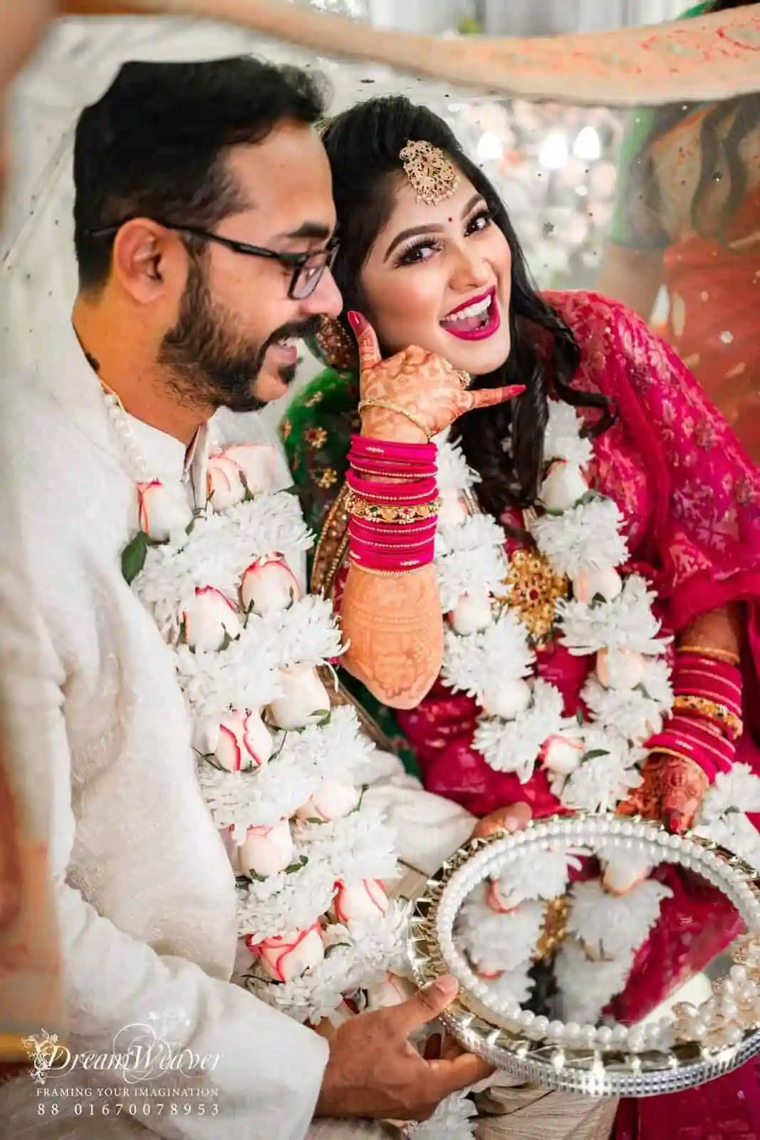 সারিকা ও তার স্বামী বিবাহের পর প্রথম ছবি, আনন্দ ও প্রেমের মুহূর্ত. Channel i News - চ্যানেল আই নিউজ