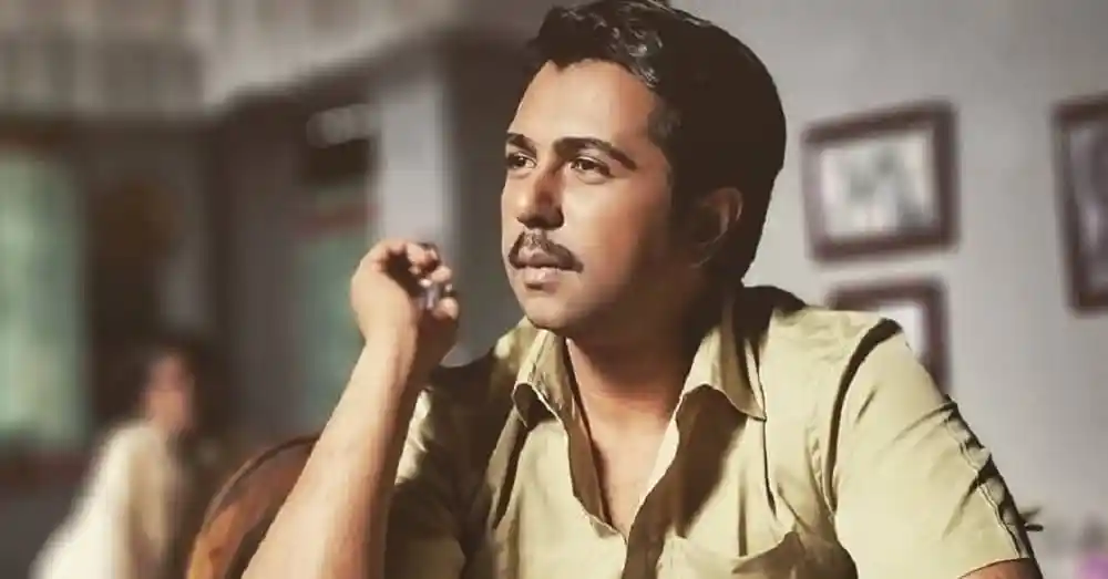নিহত নক্ষত্রের গল্পের চরিত্রের ছবি, মনোযোগী ও ভাবুক মুখাবয়ব. Channel i News - চ্যানেল আই নিউজ