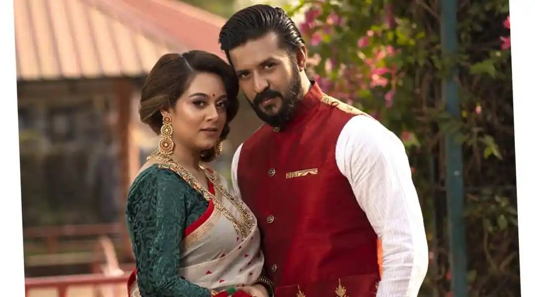 নিরব ও দীঘি একসঙ্গে প্রথমবারের ছবি, পারিবারিক অনুষ্ঠানে উপস্থিত. Channel i News - চ্যানেল আই নিউজ
