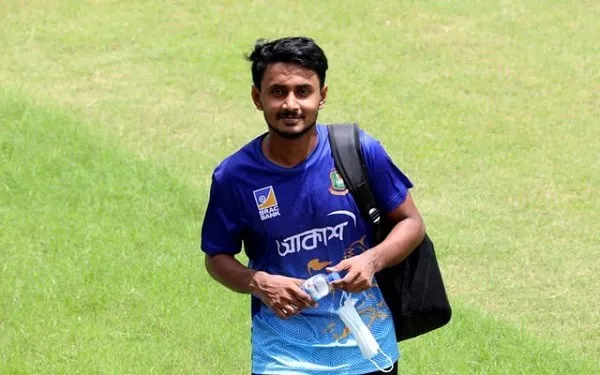 বাংলাদেশ ক্রিকেটার মাঠে প্রস্তুত, হাসিমুখে ছবি. Channel i News - চ্যানেল আই নিউজ