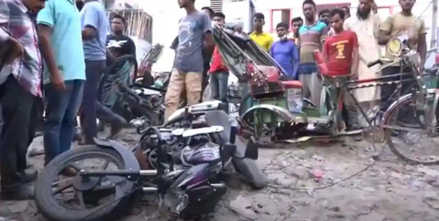 ব্রাহ্মণবাড়িয়ায় বাসের চাপায় নিহত ১, দুর্ঘটনার স্থান. Channel i News - চ্যানেল আই নিউজ