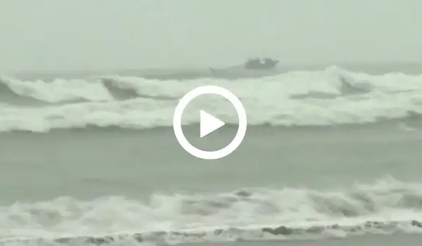 ঘূর্ণিঝড় অশনি মোকাবেলায় প্রস্তুতিপর্বের দৃশ্য. Channel i News - চ্যানেল আই নিউজ