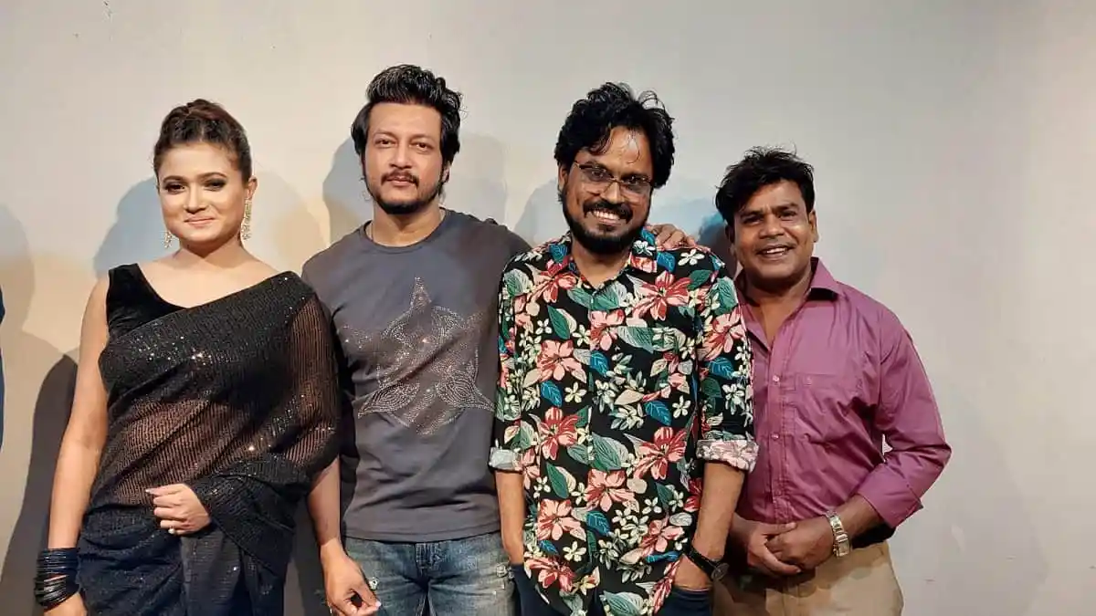 চ্যানেল আই অনলাইন এর জন্য বাংলাদেশি চলচ্চিত্রের তারকারা. Channel i News - চ্যানেল আই নিউজ