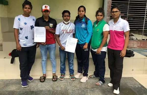 শেখ রাসেলের ক্রিকেটাররা পারিশ্রমিক আদায়ের জন্য বিসিবির কাছে আবেদন. Channel i News - চ্যানেল আই নিউজ