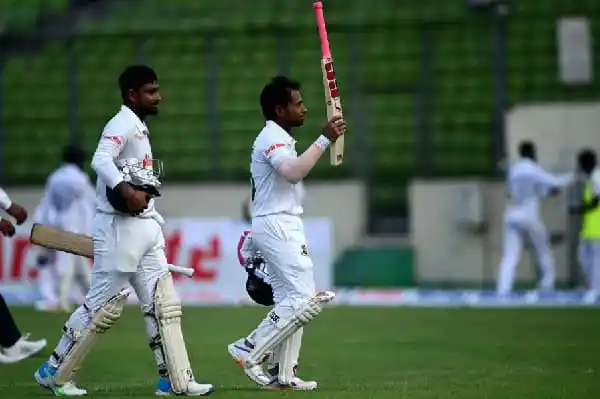 বাংলাদেশ ক্রিকেটাররা মাঠে জয়োল্লাসে, লিটন, মুশফিক, তামিমের ছবি. Channel i News - চ্যানেল আই নিউজ