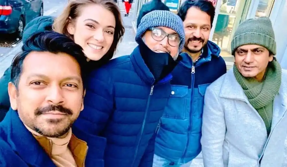 অস্ট্রেলিয়ার সিডনিতে ‘নো ল্যান্ডস ম্যান’ সিনেমার শুটিং চলাকালে ছবি. Channel i News - চ্যানেল আই নিউজ