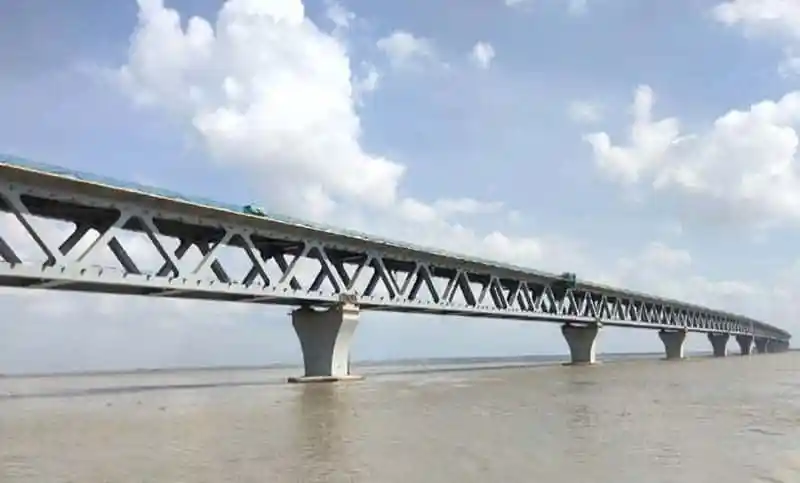 পদ্মা সেতুর দুইপ্রান্তে ৪০ ফুট উঁচু বঙ্গবন্ধু ও শেখ হাসিনার প্রতিকৃতি. Channel i News - চ্যানেল আই নিউজ