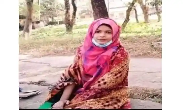বাংলাদেশের একজন নারী শিক্ষার্থী গলায় ফাঁস দিয়ে আত্মহত্যা. Channel i News - চ্যানেল আই নিউজ