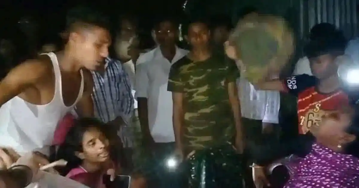 শ্বশুর বাড়িতে বোরকা পরে হামলা, নিহত ৩, ছবি তোলা হয়েছে।. Channel i News - চ্যানেল আই নিউজ