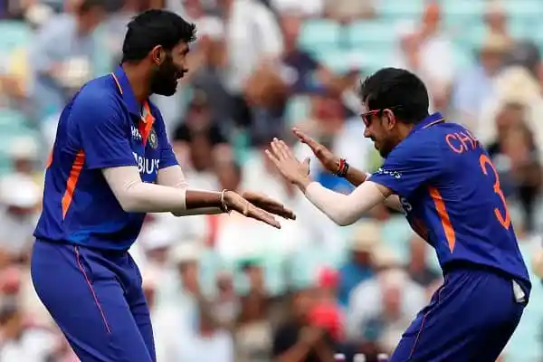 ভারতীয় ক্রিকেটাররা জয়ের উদযাপন করছে, বুমরাহর তোপে. Channel i News - চ্যানেল আই নিউজ
