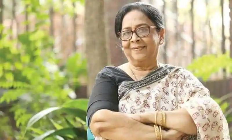 শর্মিলী আহমেদ বনানী কবরস্থানে চিরনিদ্রায় শায়িত হবেন. Channel i News - চ্যানেল আই নিউজ
