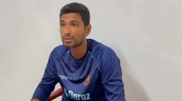 বাংলাদেশ ক্রিকেটার রিয়াদ সাক্ষাৎকারে কথা বলছেন. Channel i News - চ্যানেল আই নিউজ