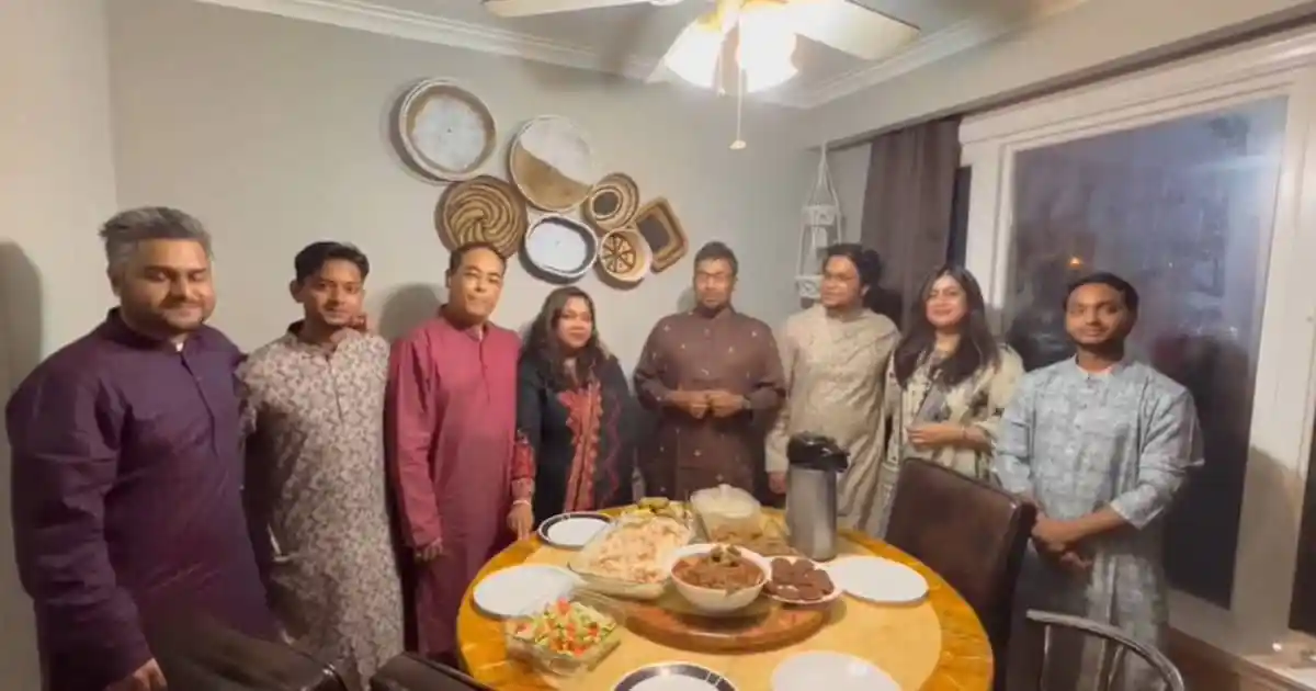 প্রবাসী বাংলাদেশিরা কানাডায় ঈদ উদযাপন করছেন. Channel i News - চ্যানেল আই নিউজ