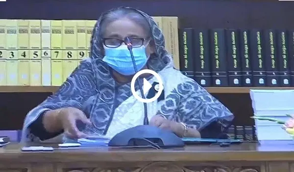 প্রধানমন্ত্রী গার্ডার পড়ে হতাহতের ঘটনায় ক্ষুব্ধ, মুখে মাস্ক পরা. Channel i News - চ্যানেল আই নিউজ