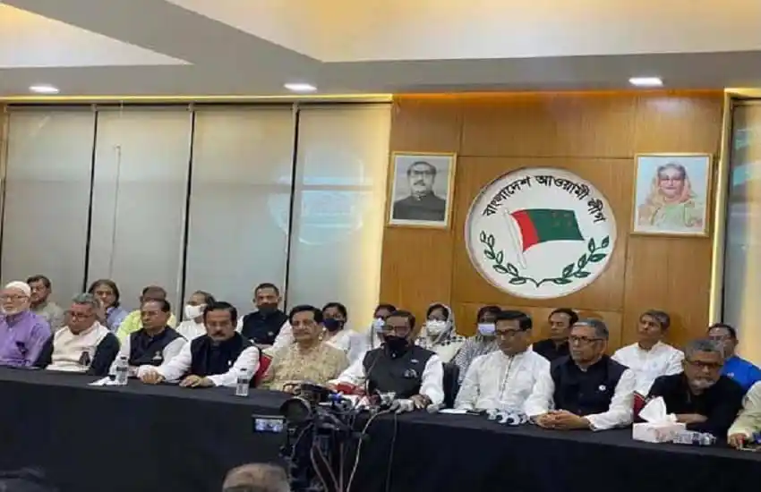 বিএনপি আগুন সন্ত্রাস শুরু করলে রাজপথে মোকাবেলা করা হবে বলে ওবায়দুল কাদের. Channel i News - চ্যানেল আই নিউজ