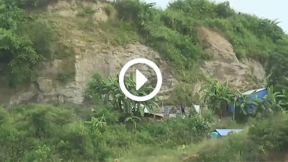 প্রাকৃতিক পাহাড় ধ্বংসের দৃশ্য, চট্টগ্রাম অঞ্চলে।. Channel i News - চ্যানেল আই নিউজ