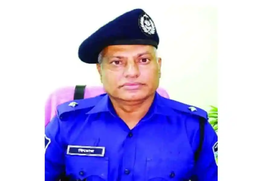 নরসিংদী মডেল থানার ওসি প্রত্যাহার, পুলিশ কর্মকর্তা ছবি. Channel i News - চ্যানেল আই নিউজ