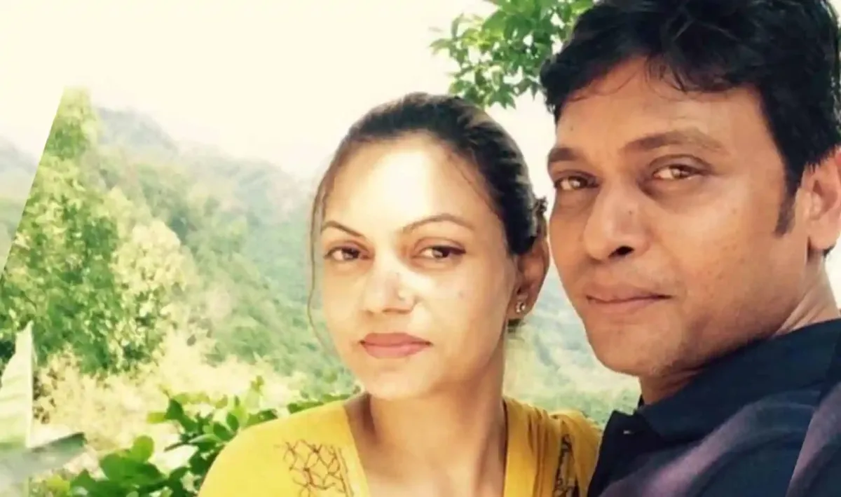 অভিনেতা আনিসুর রহমান মিলনের স্ত্রী ও তিনি. Channel i News - চ্যানেল আই নিউজ