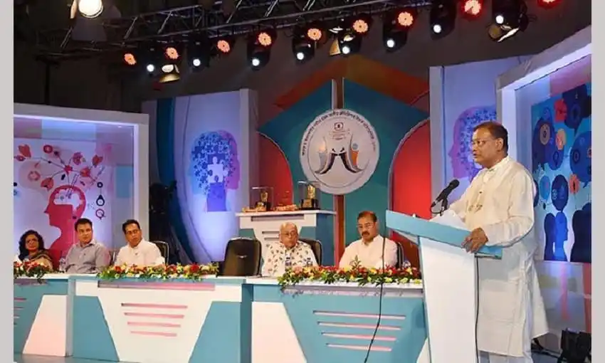 তথ্যমন্ত্রী গণতান্ত্রিক সমাজ গঠনে বিতর্কের গুরুত্ব আলোচনা করছেন. Channel i News - চ্যানেল আই নিউজ