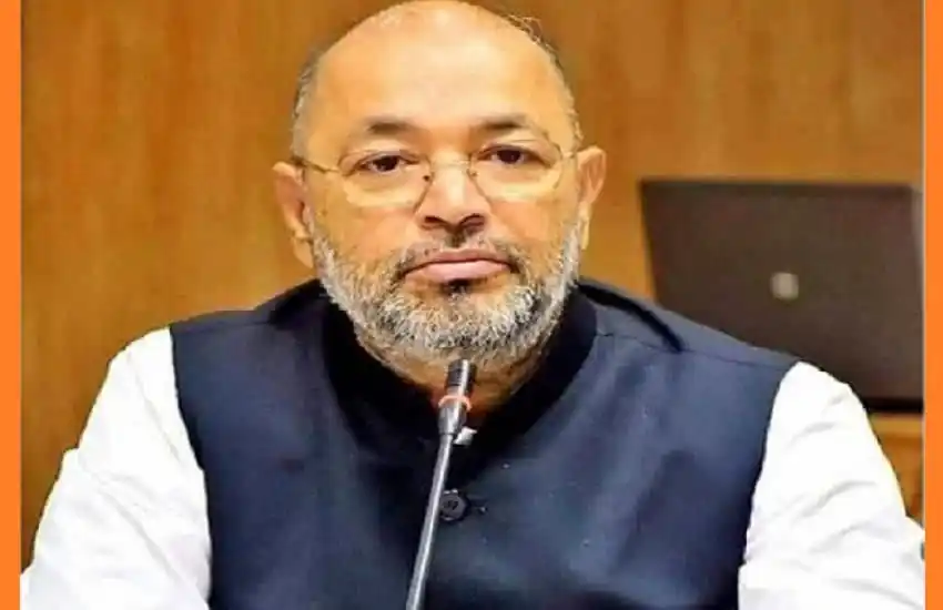 ত্রাণ প্রতিমন্ত্রীর ছবি, তিনি বাংলার রাজনীতিতে গুরুত্বপূর্ণ ব্যক্তি. Channel i News - চ্যানেল আই নিউজ