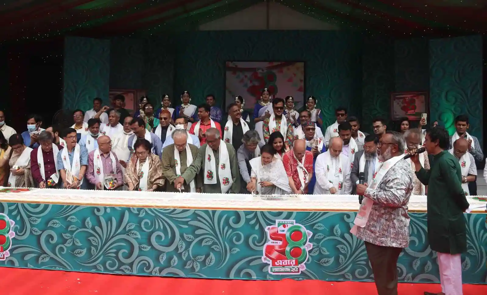 চ্যানেল আইয়ের জন্মদিনে অতিথি ও কর্মকর্তাদের শুভেচ্ছা ও আলোচনা. Channel i News - চ্যানেল আই নিউজ