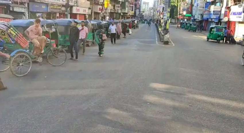 সিলেটে ৪৮ ঘণ্টার পণ্য পরিবহন ধর্মঘটের কারণে যানজট সৃষ্টি. Channel i News - চ্যানেল আই নিউজ
