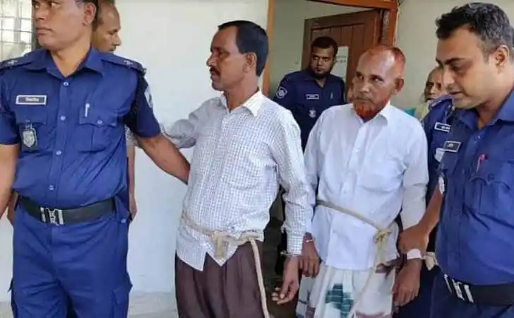 দুই ভাইয়ের যাবজ্জীবন কারাদণ্ডের ঘটনায় আদালত প্রাঙ্গণে আটক।. Channel i News - চ্যানেল আই নিউজ