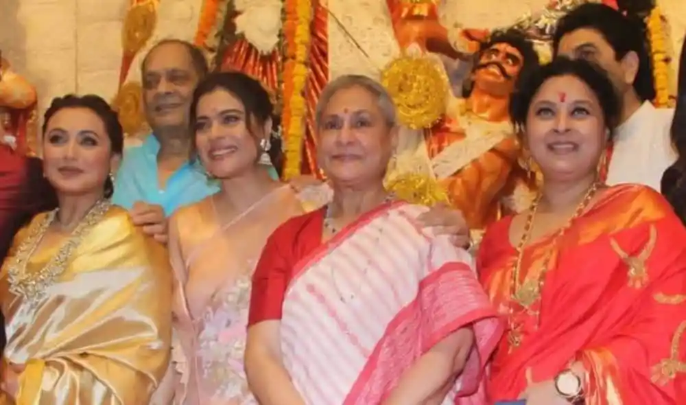 বাংলাদেশের পূজা মণ্ডপে বলিউড তারকারা উপস্থিত, উৎসবের আনন্দে মেতে উঠেছেন. Channel i News - চ্যানেল আই নিউজ