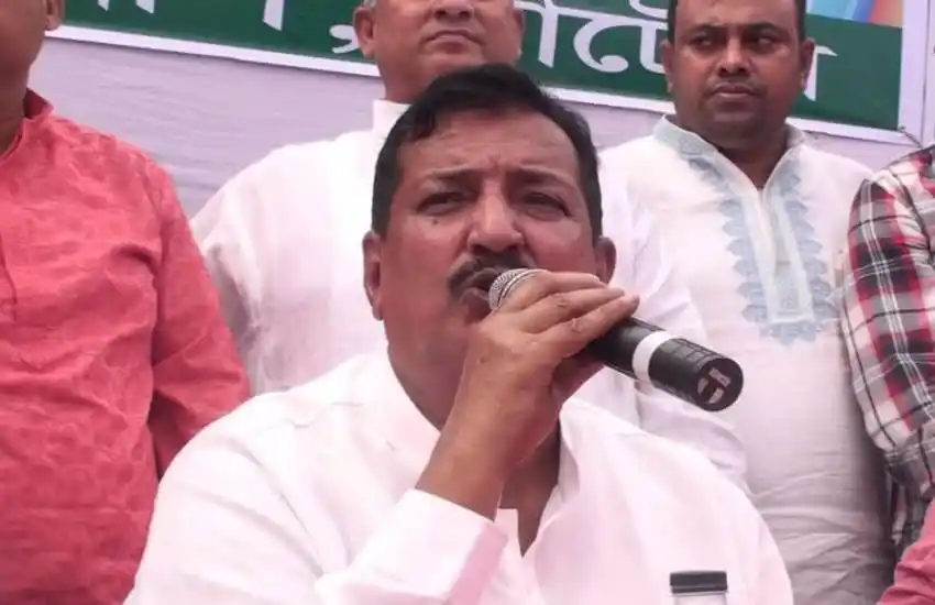 রাজশাহী জনসমুদ্রে পরিণত হবে ৩ ডিসেম্বর, মিনু ঘোষণা. Channel i News - চ্যানেল আই নিউজ