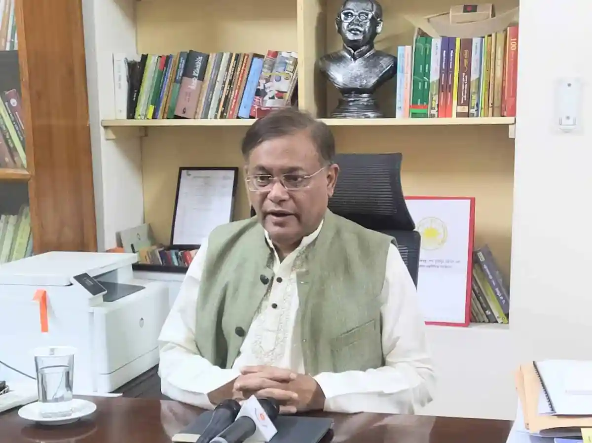 তথ্যমন্ত্রী জেলহত্যার প্রধান কুশীলব জিয়া সম্পর্কে আলোচনা করছেন. Channel i News - চ্যানেল আই নিউজ
