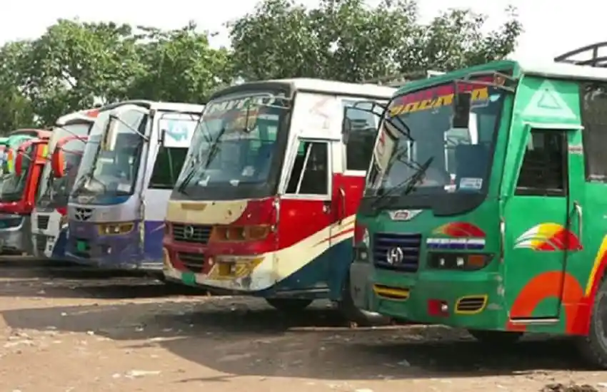 সুনামগঞ্জে বিভিন্ন বাসের সারি, যাত্রীরা দুর্ভোগে. Channel i News - চ্যানেল আই নিউজ