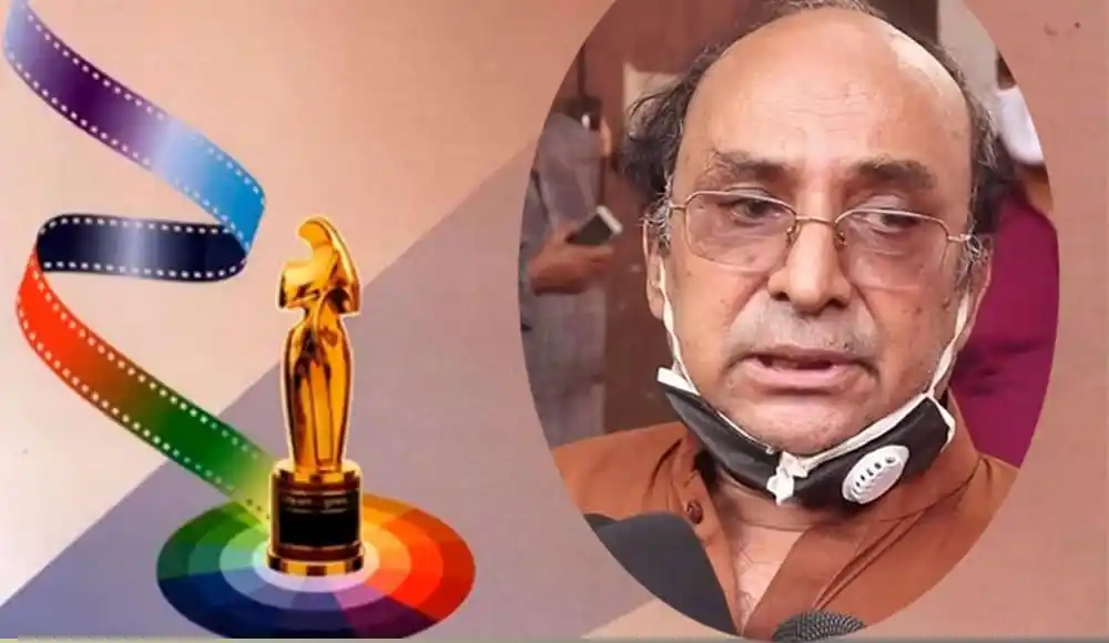 মনিরুজ্জামান, জাতীয় পুরস্কার ট্রফি চুরির ঘটনায় উদ্বিগ্ন. Channel i News - চ্যানেল আই নিউজ